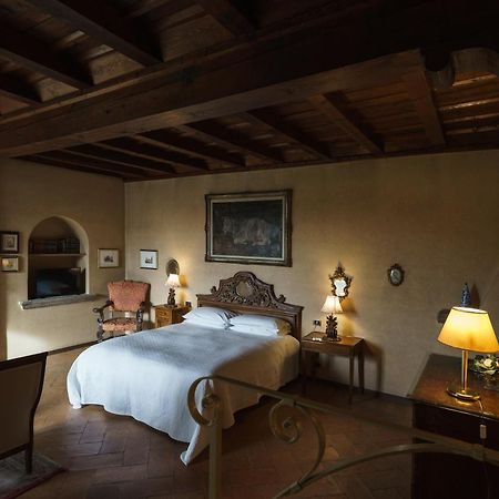 Bed and Breakfast Castello Di Cernusco Lombardone Zimmer foto