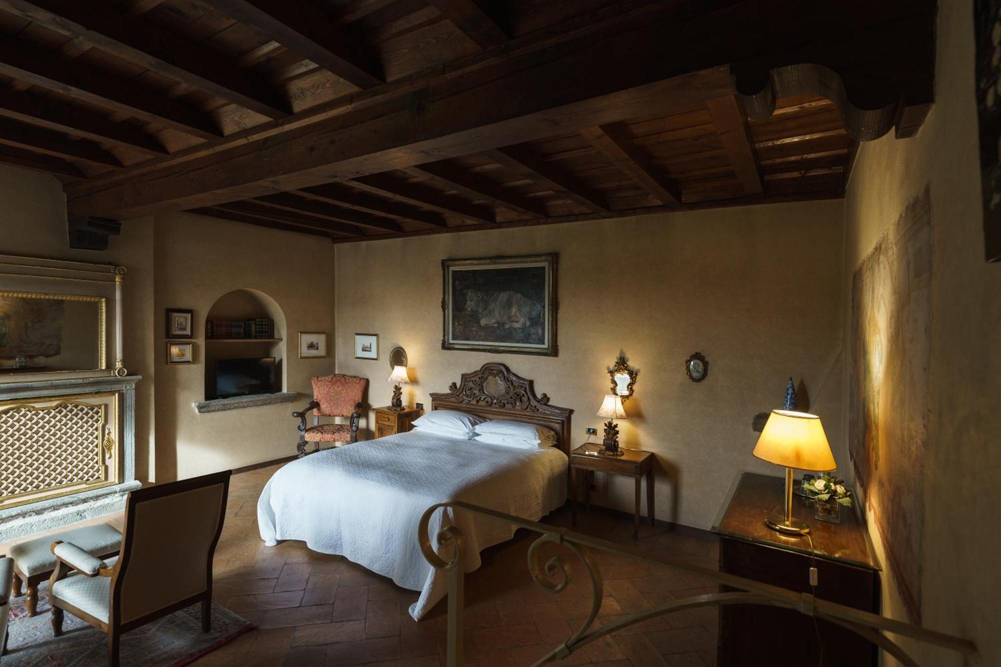 Bed and Breakfast Castello Di Cernusco Lombardone Zimmer foto