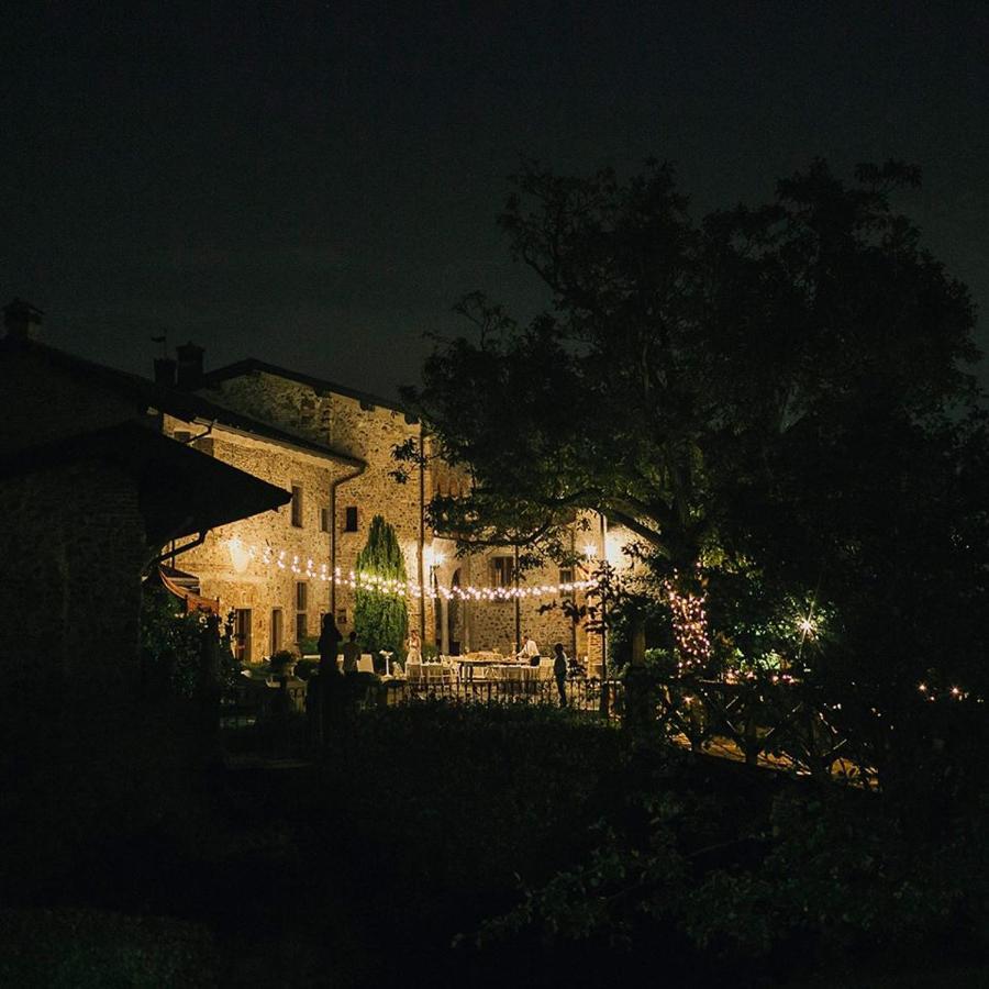 Bed and Breakfast Castello Di Cernusco Lombardone Exterior foto